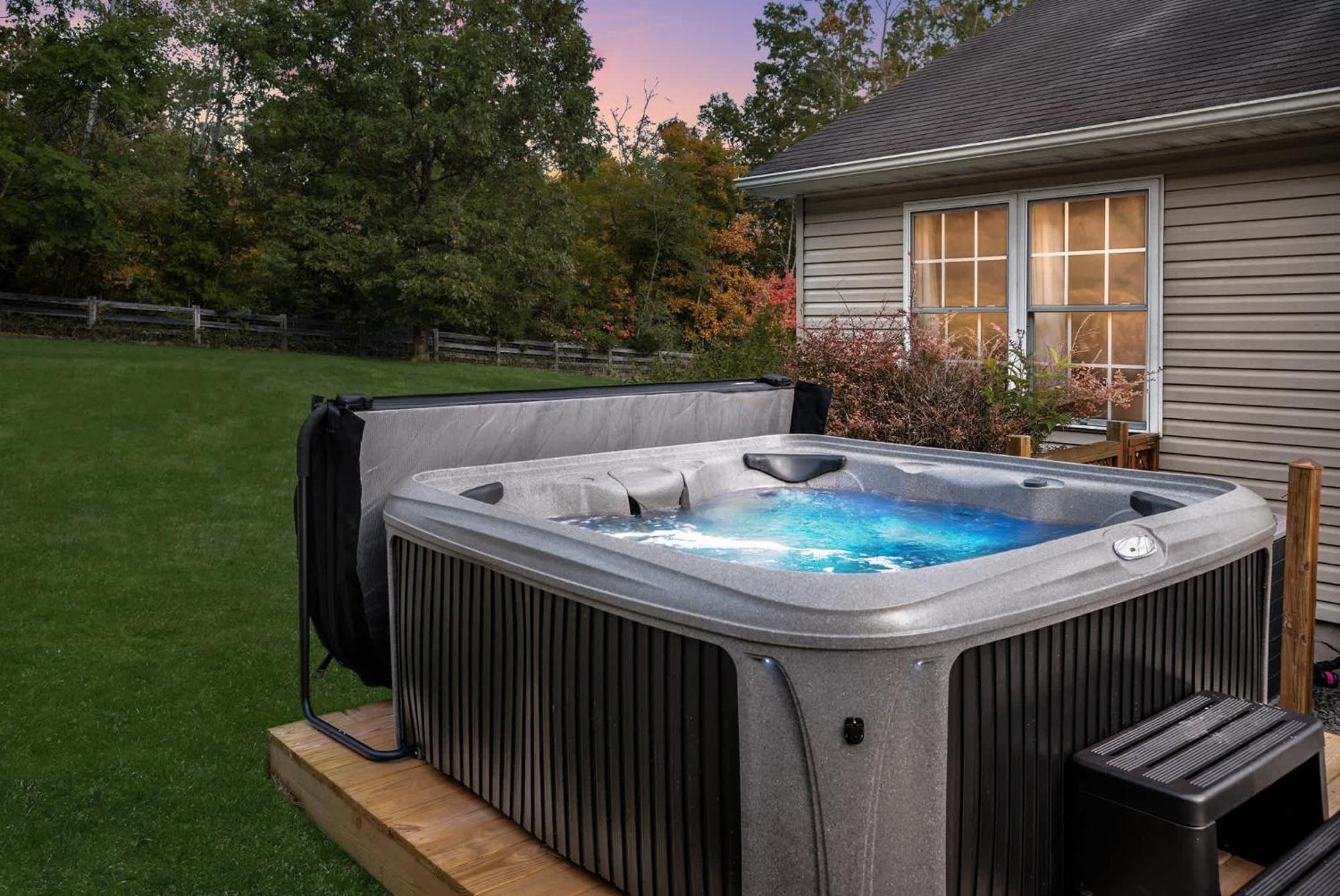 Modern Decor, Hot Tub, Fire Pit & River Access! Luray Ngoại thất bức ảnh
